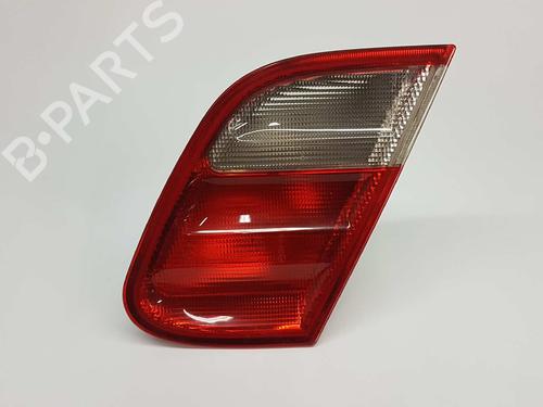 Used Right taillight MERCEDES-BENZ CLK (C208) CLK 200 (208.335) (136 hp) 7616927