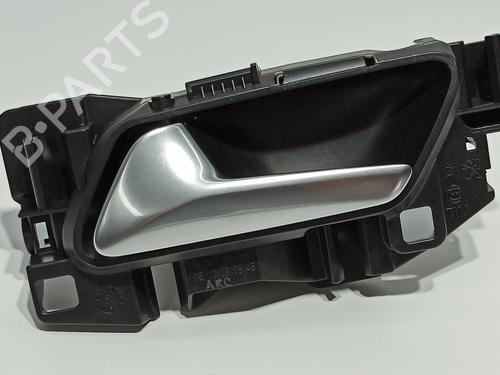 Used Front left interior door handle PEUGEOT 208 II (UB_, UP_, UW_, UJ_) 1.2 PureTech 130 (131 hp) 17454441