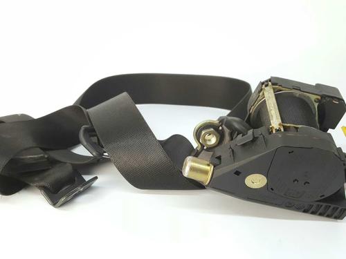 Rear left seatbelt MERCEDES-BENZ M-CLASS (W163) ML 270 CDI (163.113) | BP6630133I29 