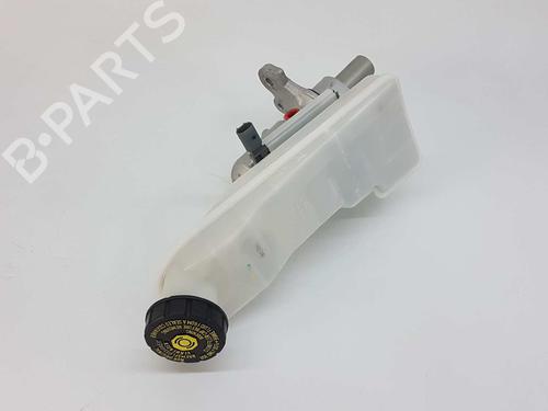 Brake master cylinder MERCEDES-BENZ GLA-CLASS (X156) GLA 200 CDI / d (156.908) | BP9458803M77