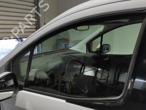 front-left-door-window-ford-tourneo-courier-b460-mpv-15-tdci-2014-22593614 main image