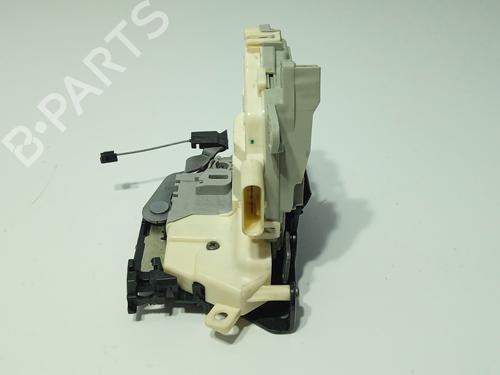 Front right lock SEAT LEON (1P1) 1.6 TDI | BP25610873C97