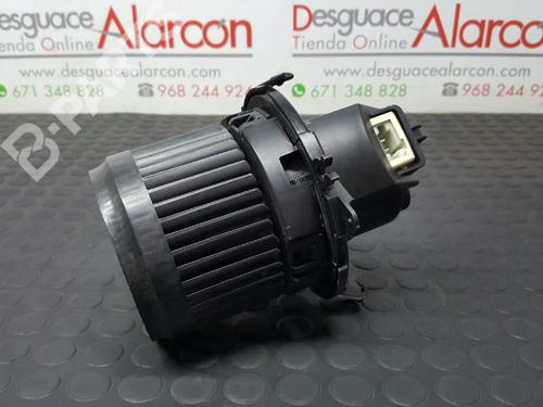 Heater blower motor RENAULT CLIO IV (BH_) 1.5 dCi 90 | BP2748428M62 