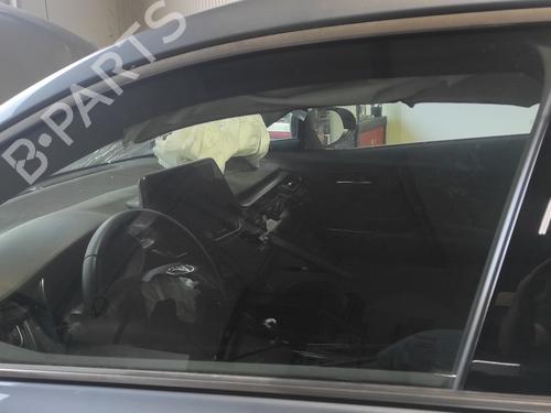 front-left-door-window-toyota-corolla-estate-_e14_-18-zre142-2006-2007-2008-2009-2010-2011-2012-21085911 main image