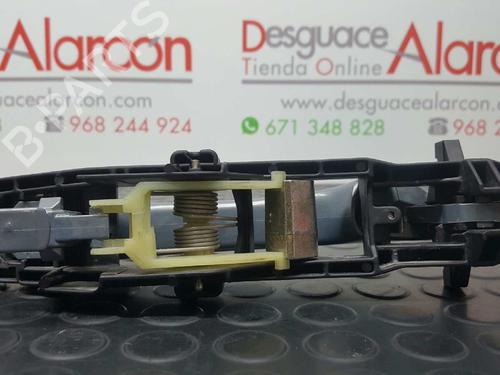 Rear left exterior door handle MERCEDES-BENZ C-CLASS (W203) C 200 CDI (203.007) | BP2748391C130 
