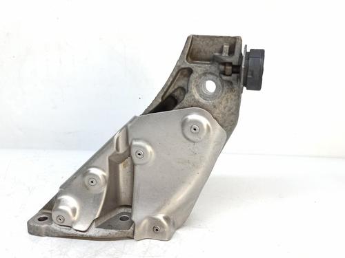 Used Engine mount BMW X5 (E70) xDrive 30 d (235 hp) 10920381