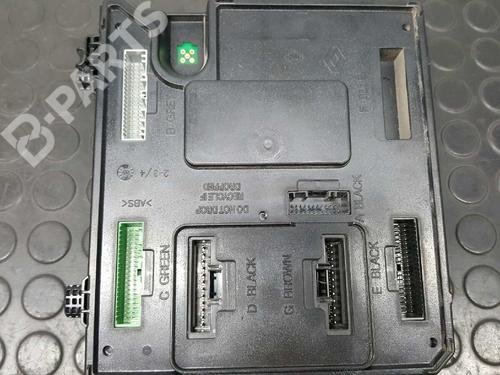 Zekeringkast RENAULT MEGANE III Hatchback (BZ0/1_, B3_) 1.5 dCi (BZ0C) | BP2739875E1 