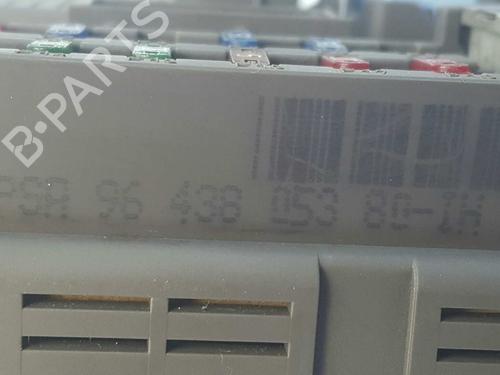 Fuse box CITROËN C5 I (DC_) 3.0 V6 (DCXFXC, DCXFXF) | BP8857272E1