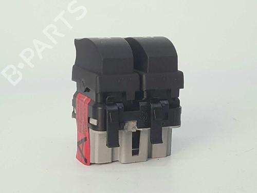 Left front window switch RENAULT MEGANE II Saloon (LM0/1_) 1.5 dCi (LM1F) | BP9174298I27