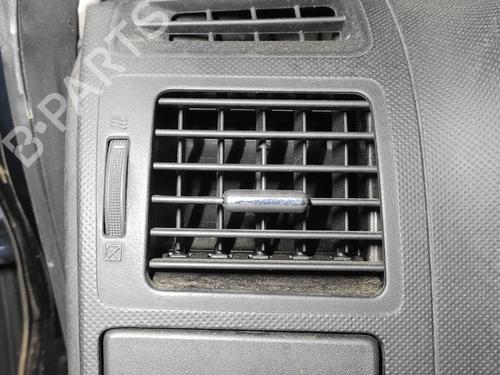 air-vent-toyota-auris-_e15_-2006-2007-2008-2009-2010-2011-2012-2013-34604172 main image