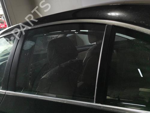 rear-left-door-window-bmw-5-e60-2001-2002-2003-2004-2005-2006-2007-2008-2009-2010-37427796 main image