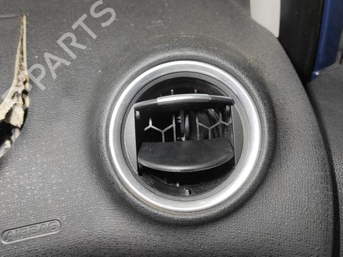 air-vent-ford-fiesta-vi-cb1-ccn-2008-32286507 main image
