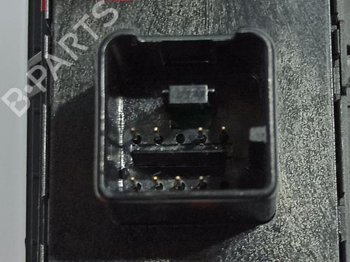 Left front window switch VW PASSAT B7 (362) 2.0 TDI | BP38048060I27 - Image 5