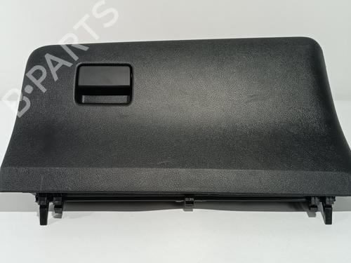 Used Glove box TOYOTA YARIS (_P13_) 1.5 Hybrid (NHP130_) (101 hp) 13252897