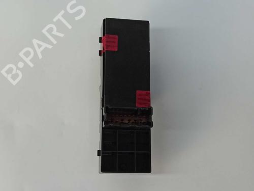 Used Left front window switch NISSAN MICRA V (K14) 1.5 DCI (90 hp) 8915228