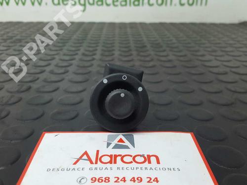 Spiegel Schalter für RENAULT CLIO III (BR0/1, CR0/1) 1.2 16V (BR02, BR0J, BR11, CR02, CR0J, CR11) (75 hp) 2737640