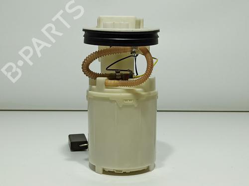 Used Fuel pump VW GOLF IV (1J1) [1997-2008]  32156064