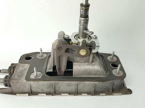 Gear lever AUDI A3 (8P1) 2.0 TDI 16V | BP7425691M90