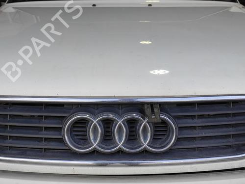 Rejilla delantera AUDI A6 C4 (4A2) 2.6 (150 hp)null