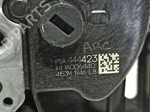 Front left lock PEUGEOT 2008 I (CU_) 1.2 THP 130 / PureTech 130 | BP29047112C98