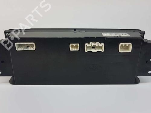 Climate control LAND ROVER RANGE ROVER SPORT I (L320) 2.7 D 4x4 | BP8210673I5