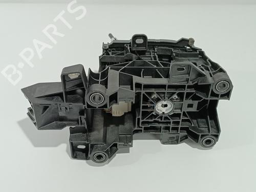 Gear lever TOYOTA COROLLA Saloon (_E21_) 1.8 VVTi Hybrid (ZWE211, MZEA12) | BP11287463M90 