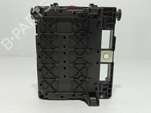 Fuse box CITROËN C5 I (DC_) 2.2 HDi (DC4HXB, DC4HXE) | BP22187586E1 