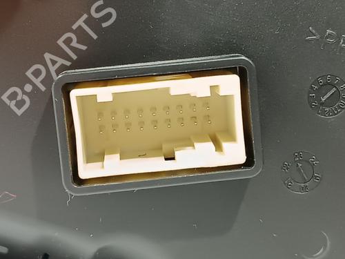 Instrument cluster PEUGEOT 308 SW III (FC_, FJ_, FR_, F4_, FN_) BlueHDi 130 (FCYHZL, FCYHZT) | BP23560524C47 