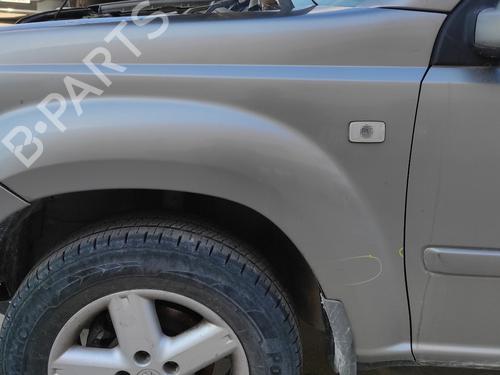 Used Left front fenders NISSAN X-TRAIL I (T30) [2001-2013]  21126759