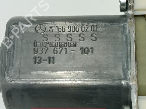 Right front window motor MERCEDES-BENZ S-CLASS (W222, V222, X222) S 350 BlueTEC / d (222.132, 222.032, 222.123) | BP15811309E20
