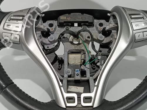 Steering wheel NISSAN X-TRAIL III (T32_, T32R, T32RR) 1.6 dCi (T32) | BP13535626C49