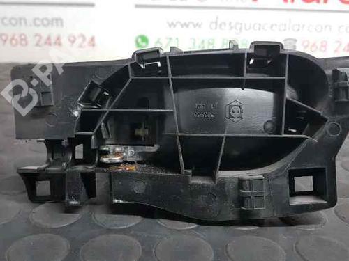 Front right interior door handle PEUGEOT 208 I (CA_, CC_) 1.4 HDi | BP3284330I14 