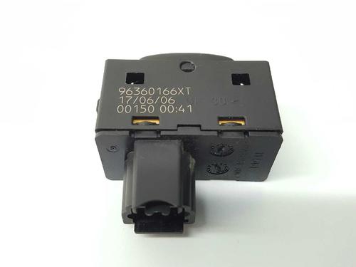 Left rear window switch PEUGEOT 307 SW (3H) 1.6 HDI 110 | BP3141808I29
