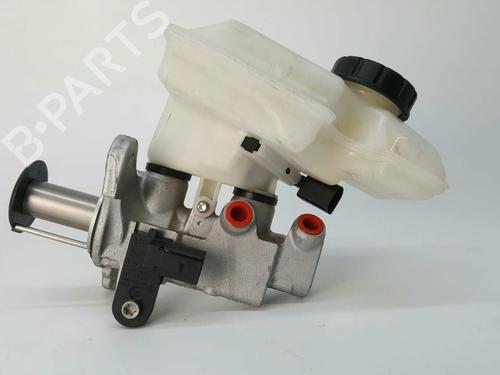 Brake master cylinder SEAT IBIZA V (KJ1, KJG) 1.0 MPi | BP5262800M77 