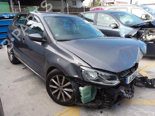 Brugte VW POLO V (6R1, 6C1) 1.4 TDI (90 hp) 4278348