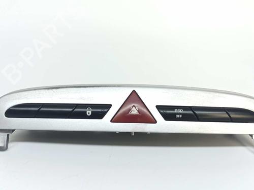 BP7436990I22 main image