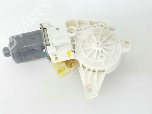 Used Left front window motor MERCEDES-BENZ M-CLASS (W164) ML 300 CDI 4-matic (164.120) (190 hp) 5879163