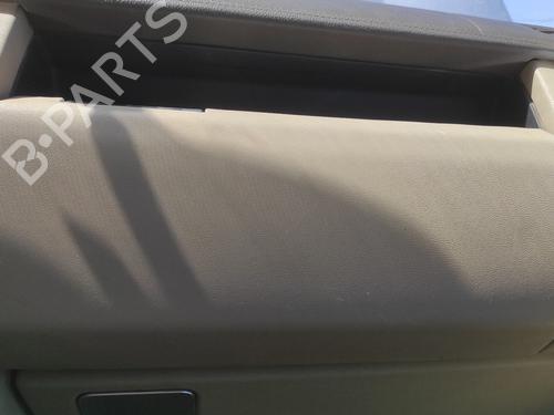 Glove box LAND ROVER DISCOVERY IV (L319) 2.7 TD 4x4 BP12849696C95
