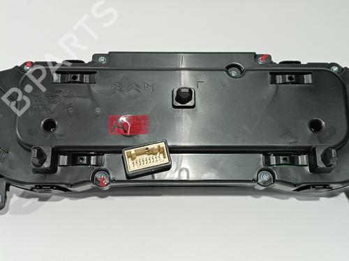 Instrument cluster PEUGEOT 208 II (UB_, UP_, UW_, UJ_) e-208 | BP20152135C47