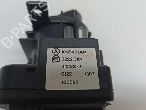 Headlight switch MERCEDES-BENZ B-CLASS Sports Tourer (W245) B 180 CDI (245.207) | BP6831774I24