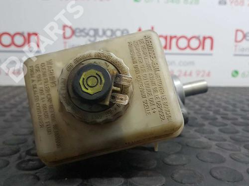 Used Brake master cylinder MERCEDES-BENZ M-CLASS (W163) ML 400 CDI (163.128) (250 hp) 2769512