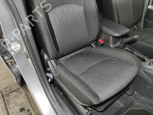 Right front seat MITSUBISHI ASX (GA_W_) 2.0 MIVEC (GA2W) | BP15830349C16