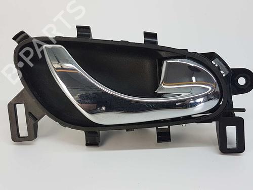 Used Front right interior door handle NISSAN QASHQAI II (J11, J11_) 1.6 dCi (130 hp) 5998082