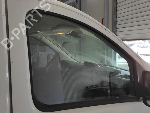 front-right-door-window-peugeot-expert-van-vf3a_-vf3u_-vf3x_-2007-26726293 main image