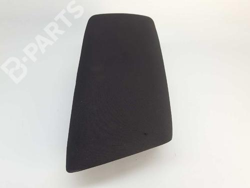 Used Armrest / Center console RENAULT MEGANE IV Hatchback (B9A/M/N_) 1.5 dCi 110 (B9A3) (110 hp) 7153659