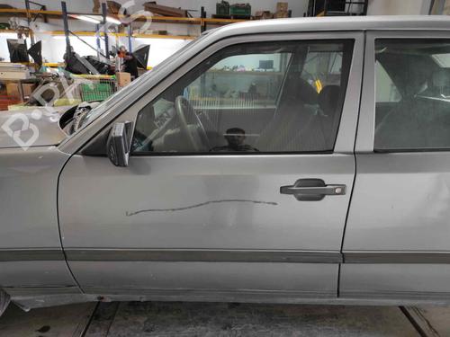 Used Left front door MERCEDES-BENZ 124 Saloon (W124) 300 D (124.130) (109 hp) 9968243