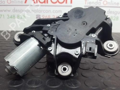 Used Rear wiper motor RENAULT MEGANE III Hatchback (BZ0/1_, B3_) 1.5 dCi (86 hp) 2740626