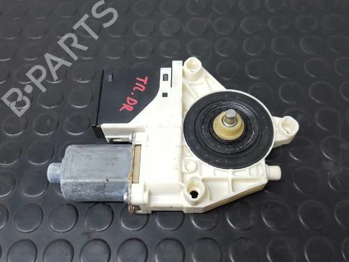 Rudehejsemotor bagstkærm højre RENAULT MEGANE III Hatchback (BZ0/1_, B3_) 1.9 dCi (BZ0N, BZ0J) | BP2757958E22