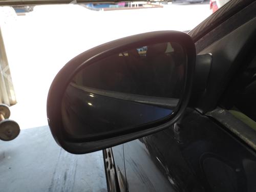 Left mirror VOLVO V70 II (285) 2.4 T | BP13697976C26