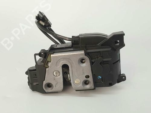 Højre bagtil lås RENAULT CLIO III (BR0/1, CR0/1) 1.5 dCi (BR17, CR17) (86 hp) 8290898